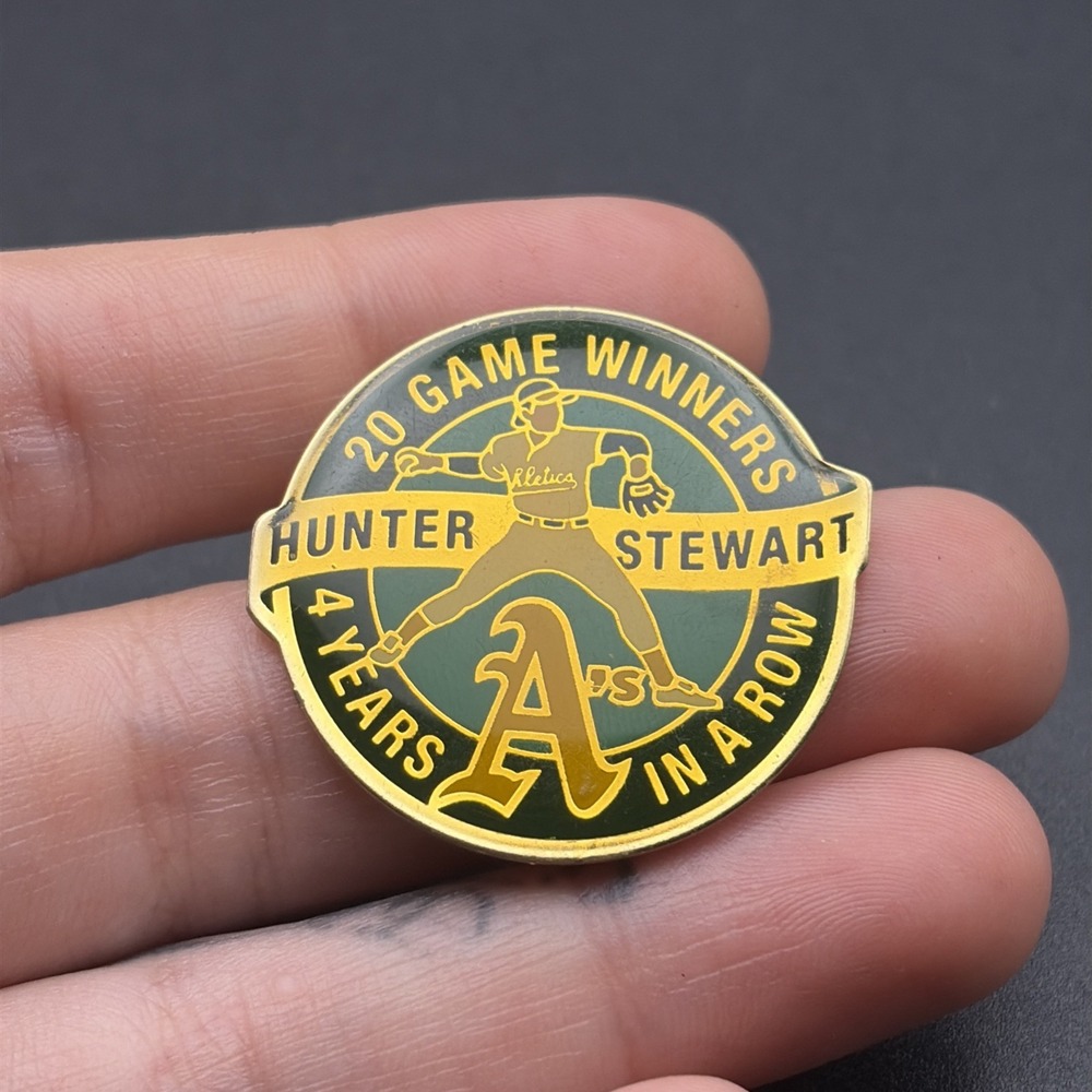 MLB Baseball Oakland Athletics 20 Game‎ Winners 4 Years In A Row Lapel Hat Pin